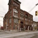 Gladstone Hotel 10